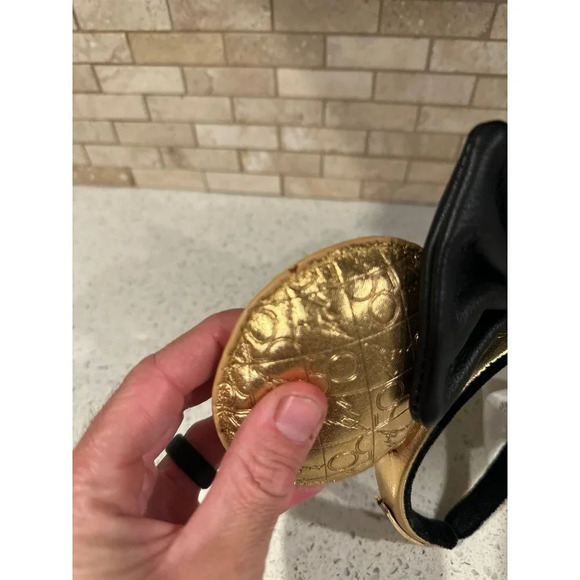 Disney x Loungefly Walt Disney World 50 Anniversary Leather Minnie Mouse Ear #32 - Picture 4 of 4